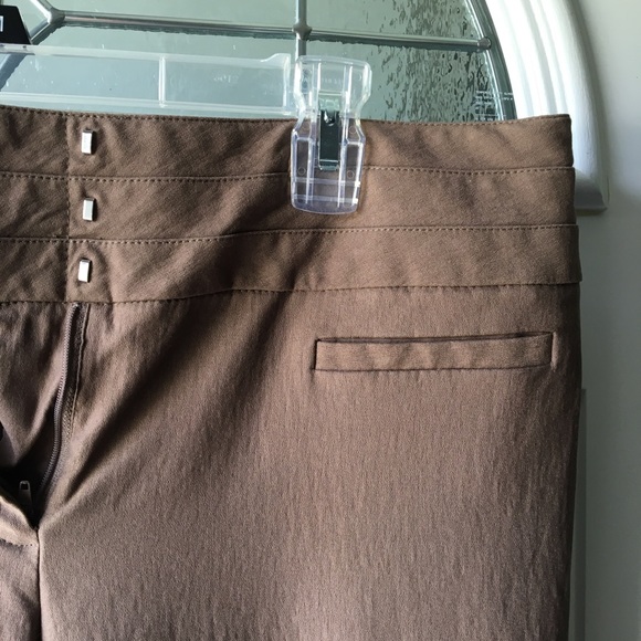 Brown trousers - Picture 4 of 5
